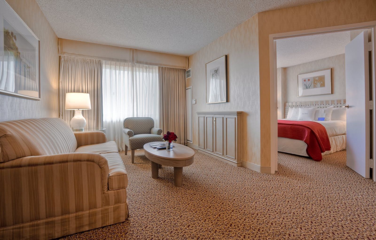 מלון לוס אנג'לס Hilton Santa Monica מראה חיצוני תמונה